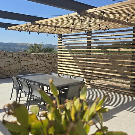 Casa Da Fidalga * Outeiro de Gatos